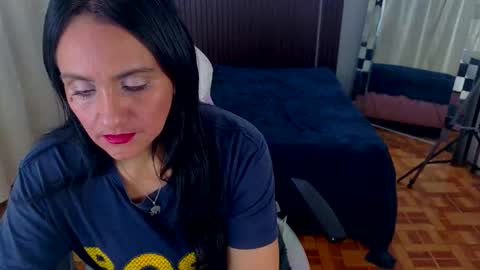 Snapshot of kataleya_29 chatting on 11.05.25 kate online show from 11.05.25