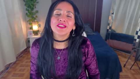 Snapshot of kataleya_29 chatting on 11.07.25 kate online show from 11.07.25