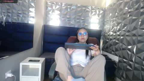 Katalina online show from 02.11.26