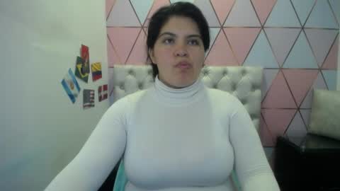 Snapshot of katalina_santana25 chatting on 07.09.26 katalina santana25 online show from 07.09.26
