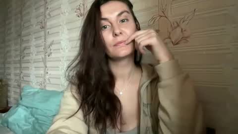 Snapshot of katalinaqe chatting on 11.20.25 KatalinaQE online show from 11.20.25