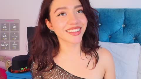 Snapshot of kate_crown chatting on 01.09.25 Kate Crown online show from 01.09.25