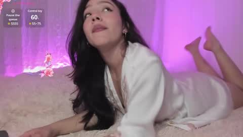 Snapshot of kate_crown chatting on 02.26.25 Kate Crown online show from 02.26.25