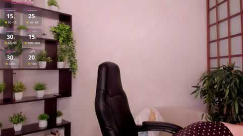 Kate online show from 07.24.26