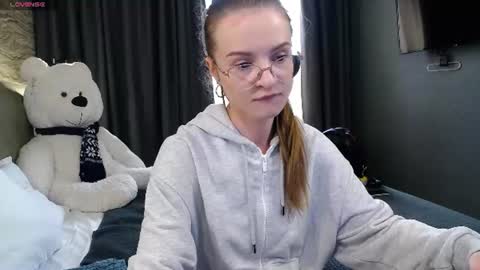 Snapshot of kate_jonson chatting on 06.15.26 .Be kind and gentle with me and I will do my best for you. online show from 06.15.26
