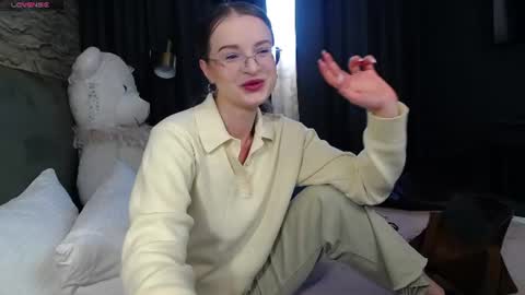 Snapshot of kate_jonson chatting on 07.08.26 .Be kind and gentle with me and I will do my best for you. online show from 07.08.26