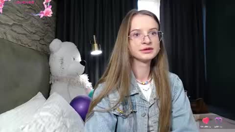 Snapshot of kate_jonson chatting on 07.27.26 .Be kind and gentle with me and I will do my best for you. online show from 07.27.26