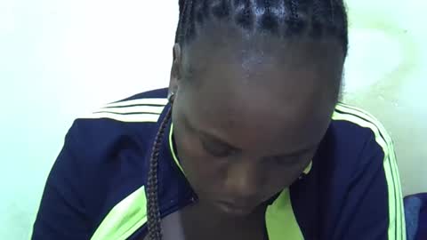 Snapshot of kate_melody5 chatting on 09.12.25 kate_melody5 online show from 09.12.25