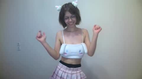 Snapshot of kate_moooss chatting on 02.25.26 Kate online show from 02.25.26