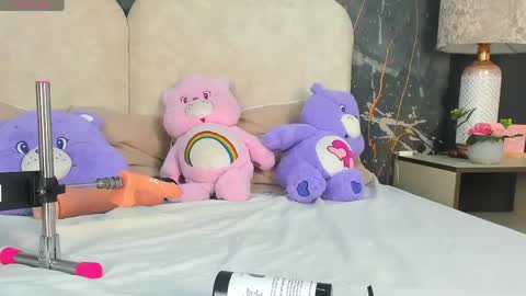 Kate online show from 05.21.26
