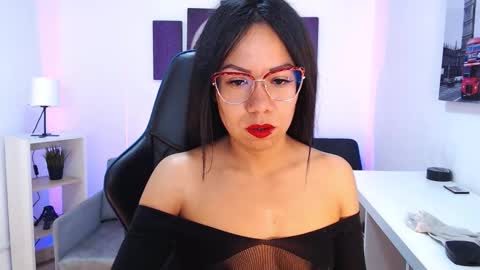 Kate  online show from 10.30.25