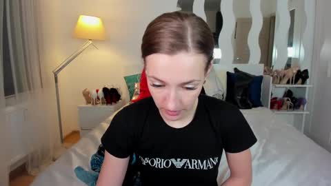 Snapshot of kate_redgar chatting on 02.02.25 kate_redgar online show from 02.02.25