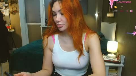 Snapshot of kate_space chatting on 05.17.26 Therapist online show from 05.17.26