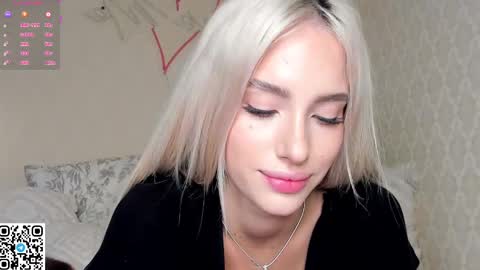 Snapshot of katebremar chatting on 02.17.25 online show from 02.17.25