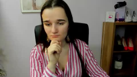 Kate  online show from 02.21.26