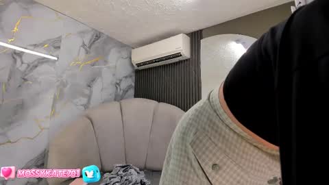 Snapshot of katemoss70 chatting on 02.18.25 Im Katherine but call me Kate online show from 02.18.25