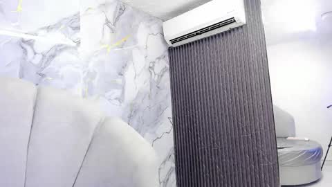 Snapshot of katemoss70 chatting on 03.01.25 Im Katherine but call me Kate online show from 03.01.25