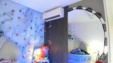 Snapshot of katemoss70 chatting on 10.30.25 Im Katherine but call me Kate online show from 10.30.25