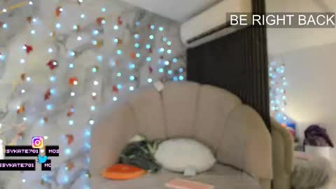 Snapshot of katemoss70 chatting on 11.20.25 Im Katherine but call me Kate online show from 11.20.25