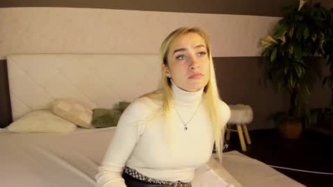 KateOwyns online show from 12.02.24