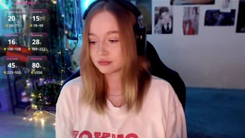 Lisa online show from 12.24.24