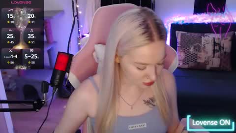 Lisa online show from 12.15.25