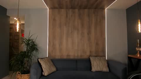 K A T E  online show from 02.14.26