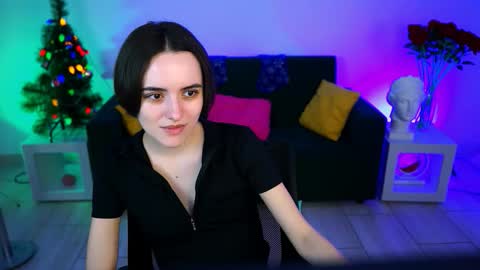 katewillows online show from 01.07.26