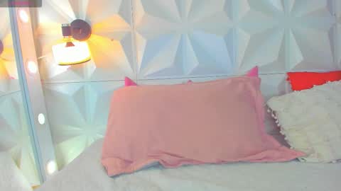 Snapshot of kathalinaxvip chatting on 01.10.26 katha online show from 01.10.26