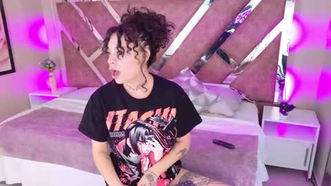 KatheGomez  online show from 03.25.26