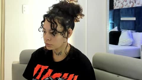 KatheGomez  online show from 03.30.26