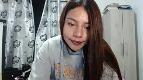 katherine_rodas2 online show from 12.15.24