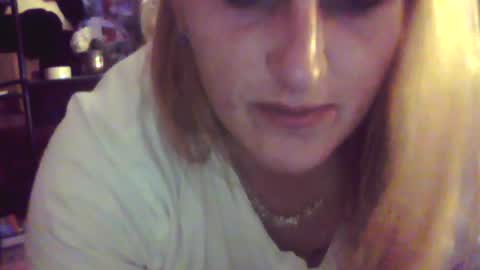 katherinelynn8685 online show from 06.12.26