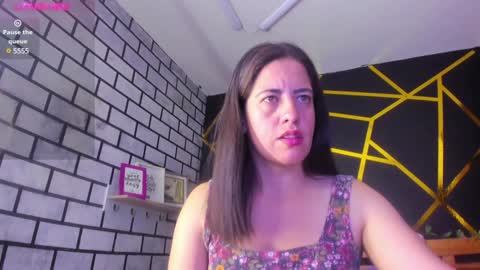 Snapshot of kathina_giraldo chatting on 12.04.24 Paola online show from 12.04.24