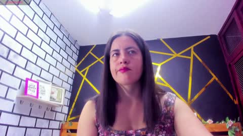 Snapshot of kathina_giraldo chatting on 01.07.25 Paola online show from 01.07.25