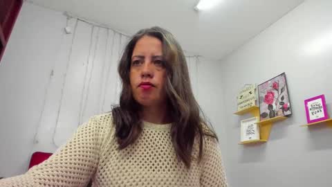 Snapshot of kathina_giraldo chatting on 03.03.25 Paola online show from 03.03.25