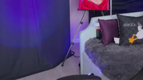 Snapshot of kathleen_frost chatting on 12.04.24 kathleen_frost online show from 12.04.24