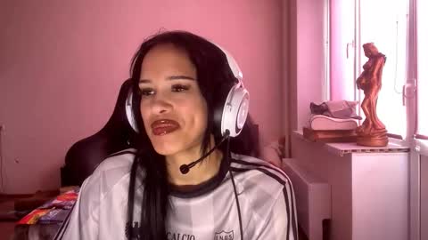 Lina online show from 02.21.26