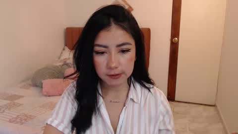 Snapshot of kathyrose_ chatting on 10.27.25 Kathy online show from 10.27.25