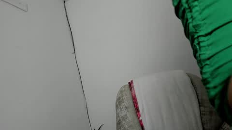 Snapshot of katia_12_ chatting on 12.22.24 katia_12_ online show from 12.22.24