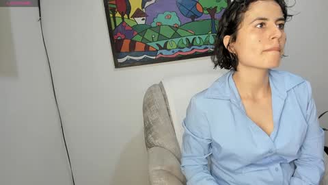 Snapshot of katia_12_ chatting on 01.25.25 katia_12_ online show from 01.25.25