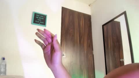 Snapshot of katia_777_ chatting on 11.14.25 KATALINA online show from 11.14.25