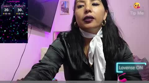 Katia collins online show from 11.02.25
