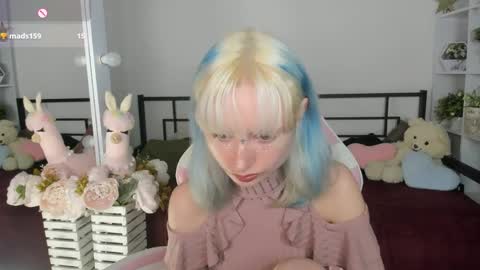 Katia  online show from 04.20.26