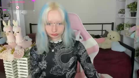 Katia  online show from 04.22.26