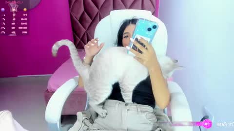 Snapshot of katia_sex25 chatting on 01.11.25 Katia online show from 01.11.25