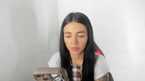 Snapshot of katialips_ chatting on 11.06.25 Katia online show from 11.06.25