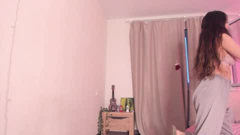 Snapshot of katie_ness chatting on 01.11.25 Kate online show from 01.11.25