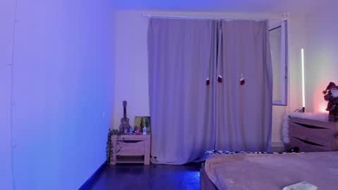 Snapshot of katie_ness chatting on 02.05.25 Kate online show from 02.05.25