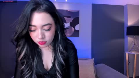 katieangel1 online show from 10.12.25